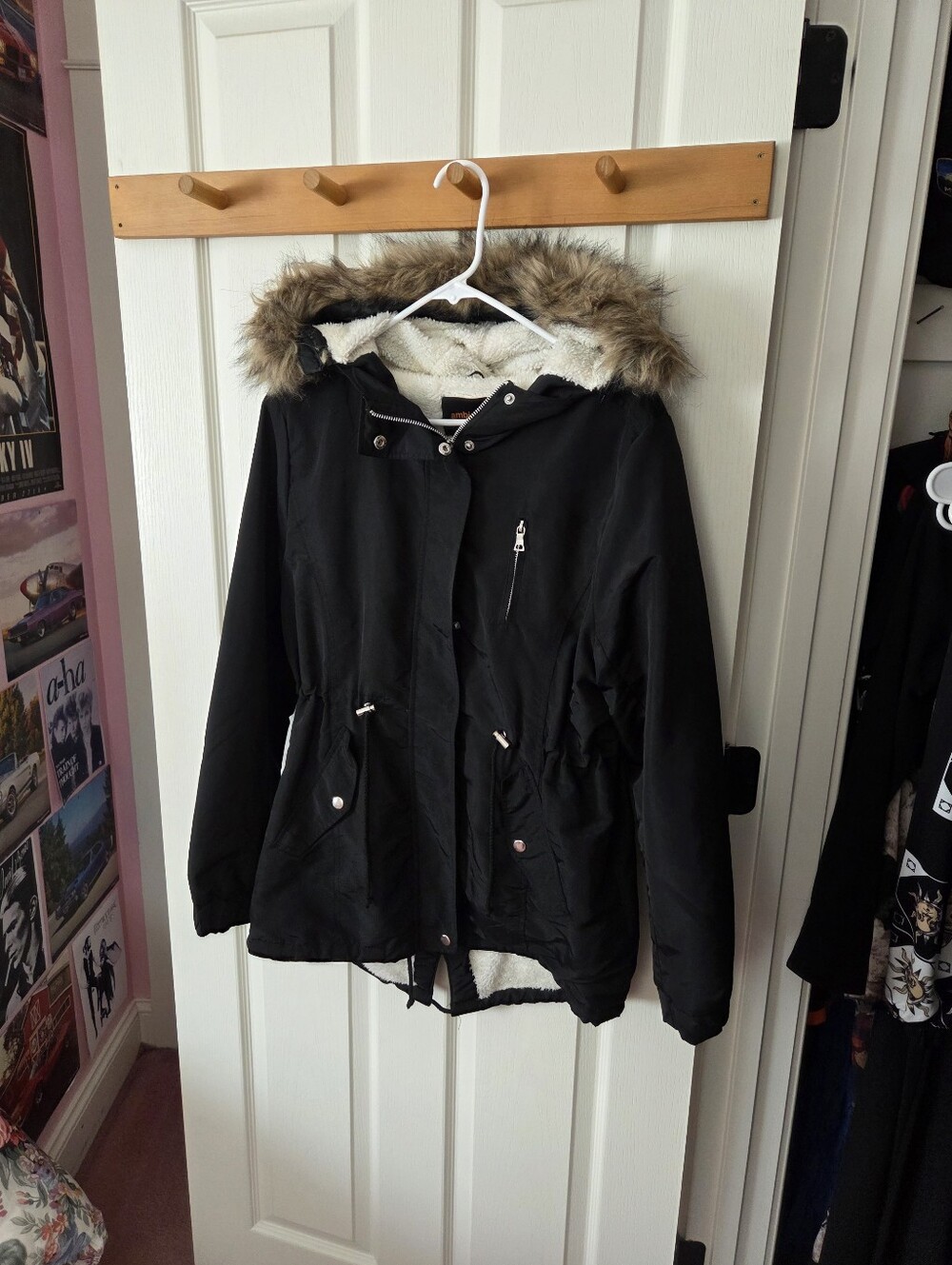 Black Sherpa-Lined Faux Fur Hood Parka Jacket